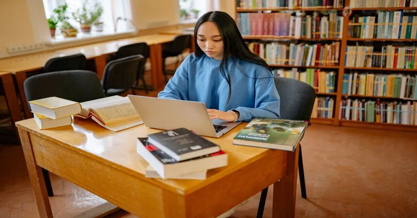 Write a Winning Scholarship Essay